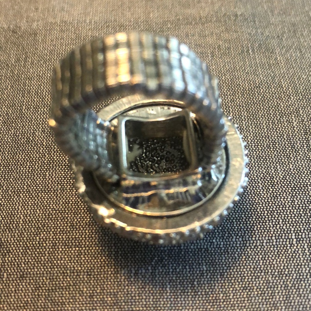 Round Crystal Ring - Picture 3 of 5